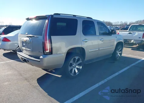 2007 Chevrolet Tahoe Lt z USA, uszkodzony, nr VIN 1GNFK13087R216939
